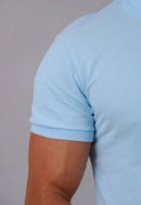 Camiseta com Zíper Azul Claro